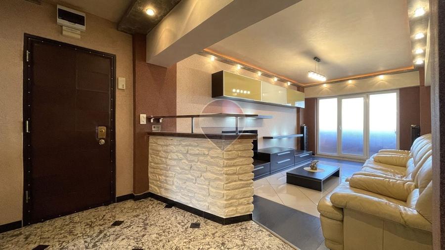 De închiriat: Apartament 2 camere Răcădău | Dressing | 550 € - 3