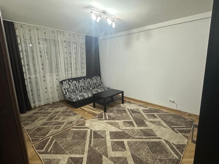 Apartament cu 2 camere decomandat în Giurgiului