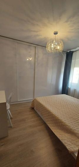 Apartament cu 3 camere decomandat în Zimbru