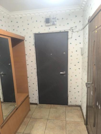 Apartament cu 3 camere decomandat în Ozana