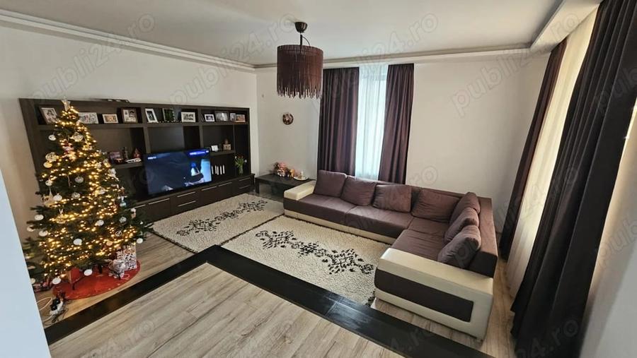 Casă cu Teren 287 Mp în Central