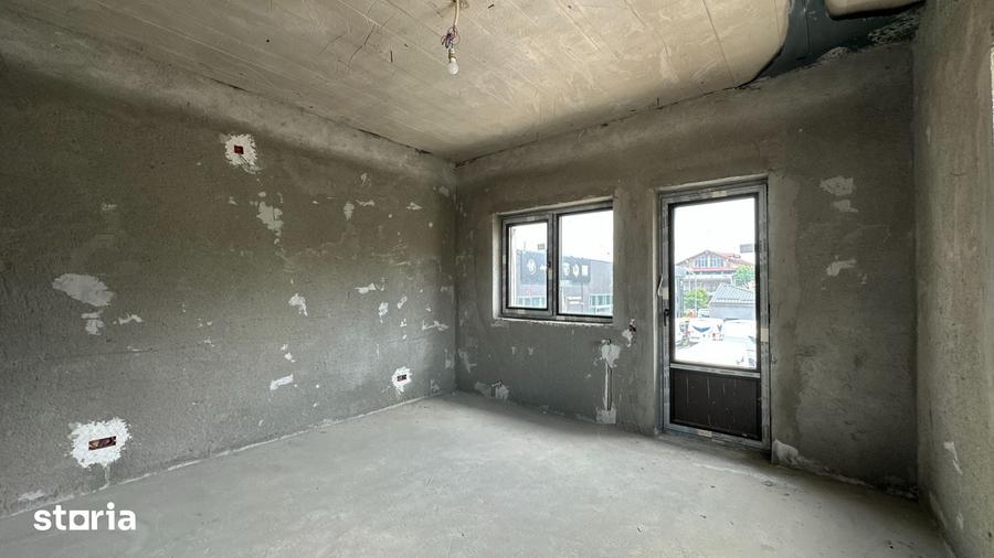 Casă cu 7 camere cu Teren 227 Mp în Colentina