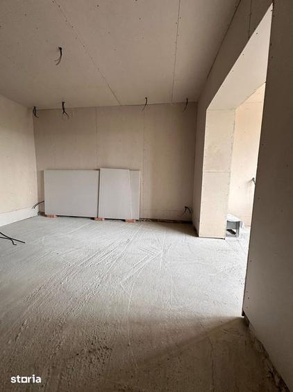 Casă cu 3 camere cu Teren 380 Mp în Central