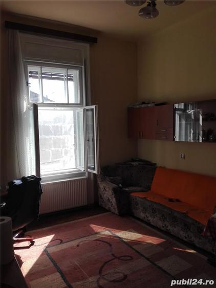 Casă cu 5 camere cu Teren 2100 Mp în Central