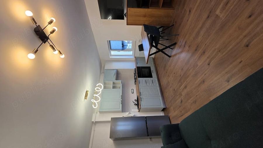 Apartament cu 2 camere decomandat în Apărătorii Patriei