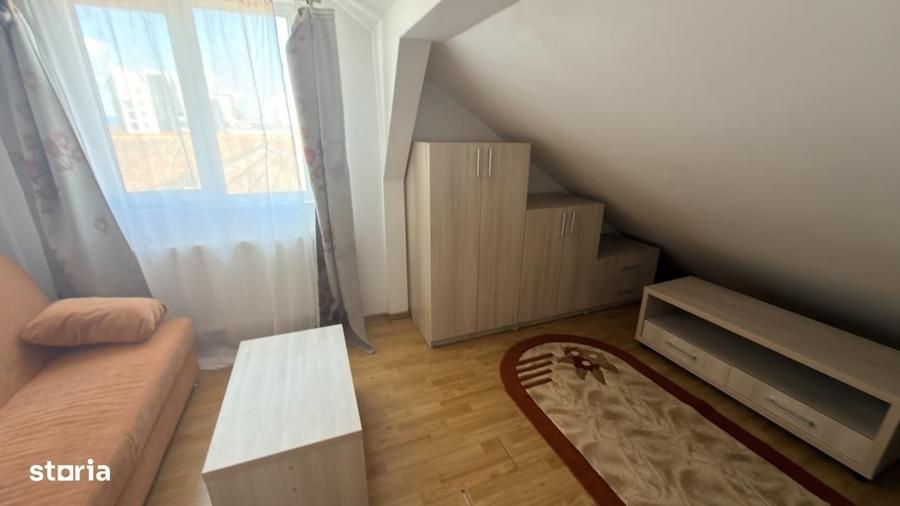 Apartament 2 camere et. 5/5 zona Dioda - 4