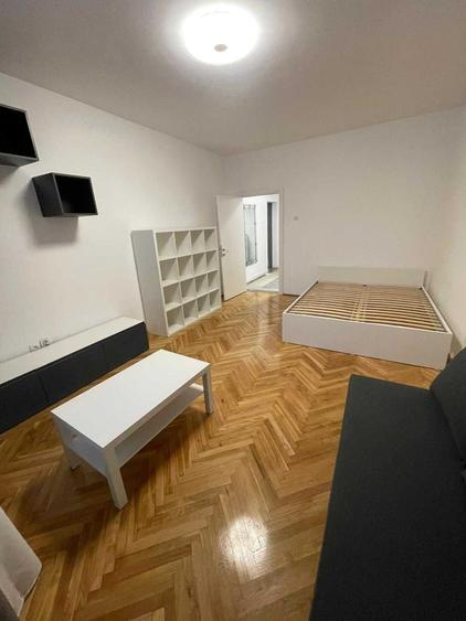 Apartament cu 2 camere decomandat în Grigorescu