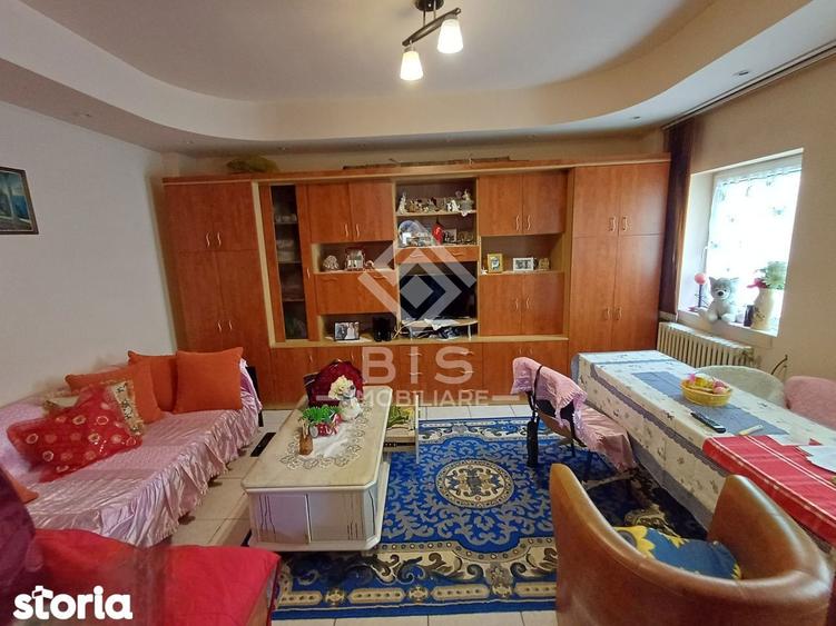 Casa 4 camere, Bd-ul. Independen?ei - 4