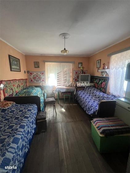 Casa cu teren de 2300 mp in Almasul Mare Bihor