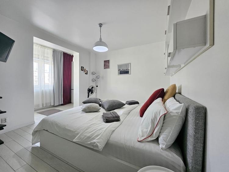Apartament cu 3 camere decomandat în Ultracentral