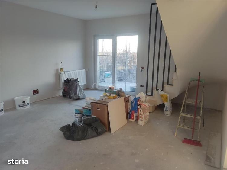 Casă cu 4 camere cu Teren 320 Mp în Central