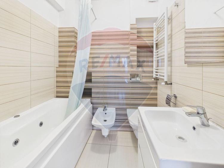 Apartament cu 3 camere semidecomandat, mobilat în Grozăvești