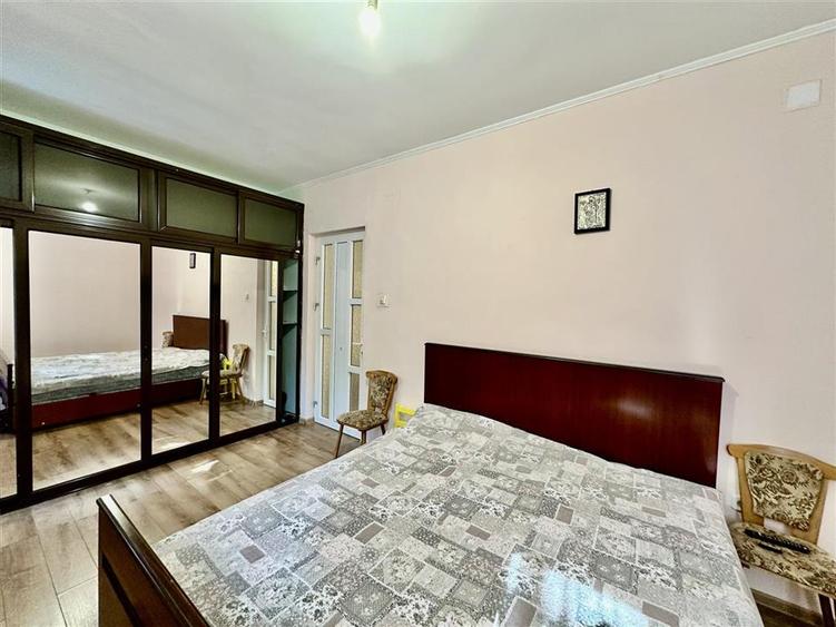 Apartament cu 3 camere decomandat în Eminescu