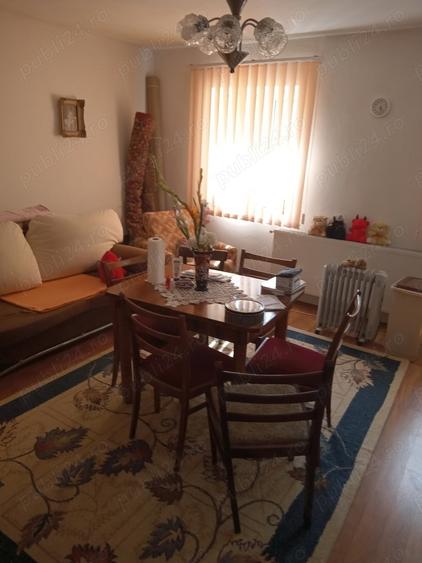 Casă cu 2 camere în Central
