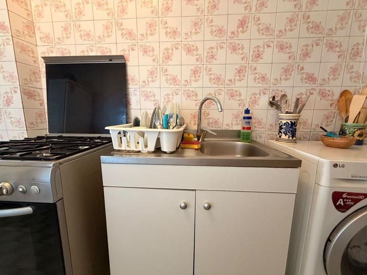 APARTAMENT 4 CAMERE | MIHALACHE | BLOC 84' - 16