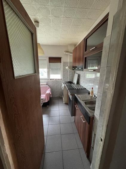 Apartament cu 2 camere semidecomandat în Brâncoveanu
