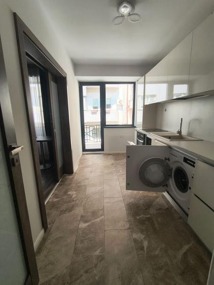 Apartament cu 2 camere semidecomandat în Peninsula