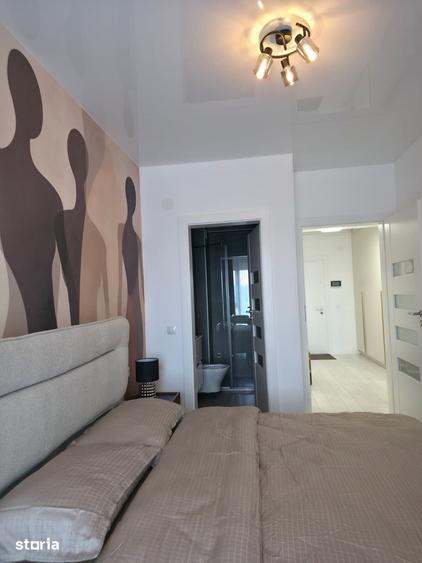 Apartament cu 3 camere în Piața Centrală