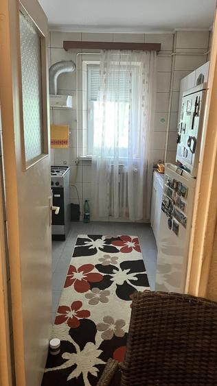 Apartament cu 2 camere decomandat în Tătărași — fotografia 2