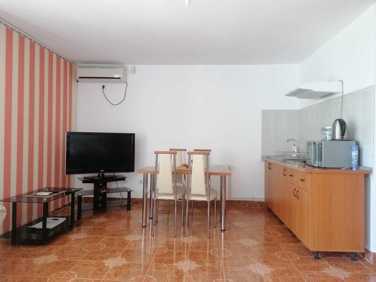 Apartament cu 2 camere decomandat în Nord