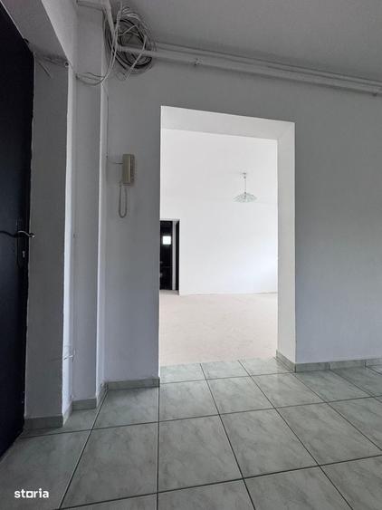 Apartament 2 camere, 53 mp, centrala proprie - Aurel Vlaicu - 2