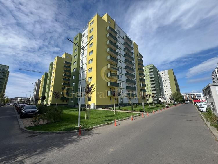 Apartament cu 3 camere în Tractorul