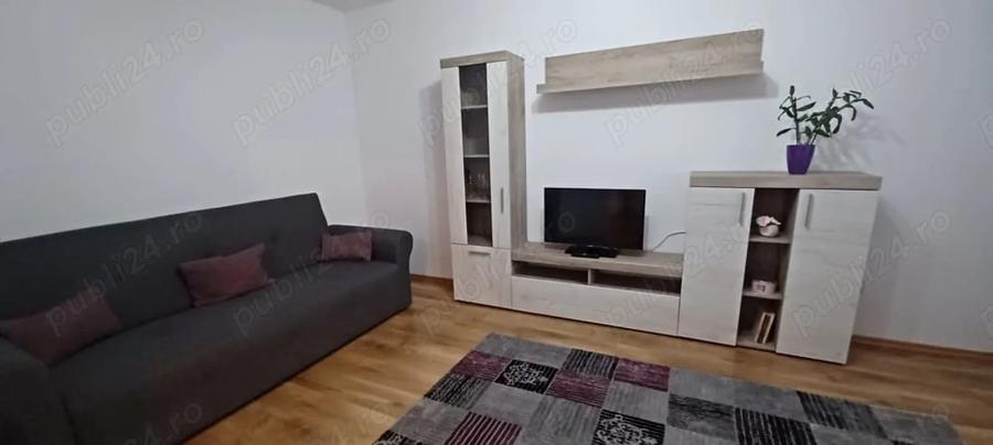 Apartament cu 2 camere decomandat, mobilat în C5