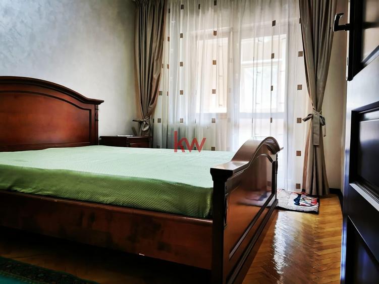 Apartament cu 4 camere decomandat, mobilat în Târgu Cucu