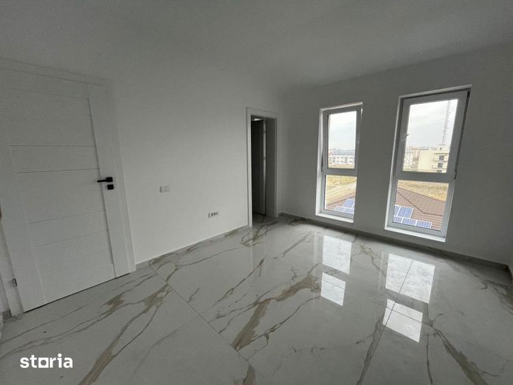 Apartament cu 3 camere decomandat în Șagului