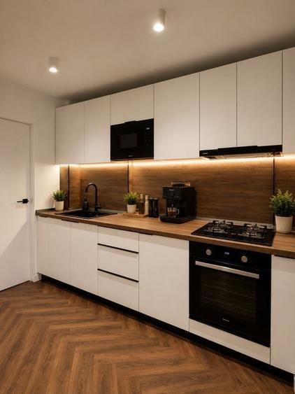 Apartament cu 3 camere semidecomandat, mobilat în Ștefan cel Mare
