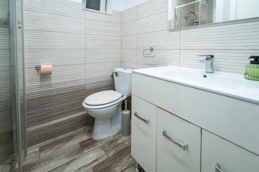 Apartament cu 2 camere semidecomandat în Plopilor
