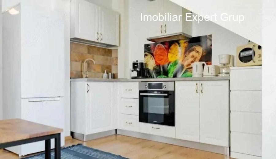 Apartament cu 4 camere decomandat în Unirii