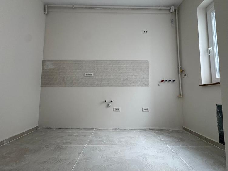 Garsonieră decomandată în Braytim