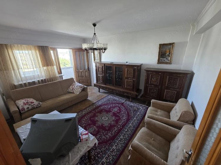 Apartament cu 3 camere decomandat în Exercițiu