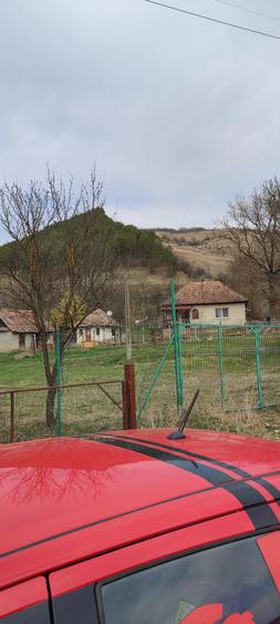 Teren de 1340 mp, în Mociu