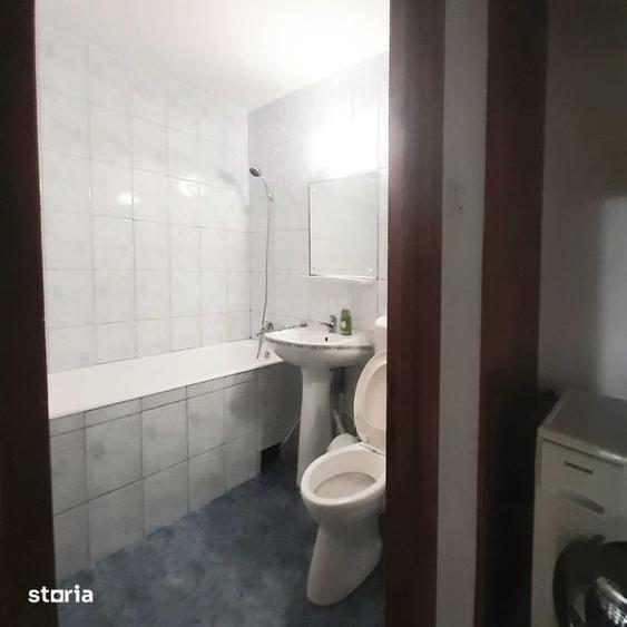 Inchiriez apartament 3 camere - 2