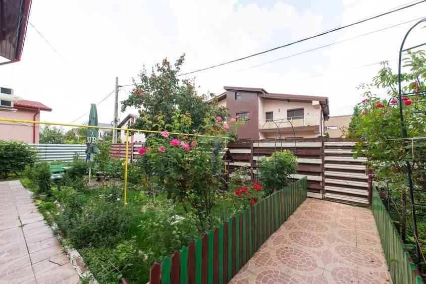 Casă individuală cu 7 camere cu Teren 383 Mp în Berceni