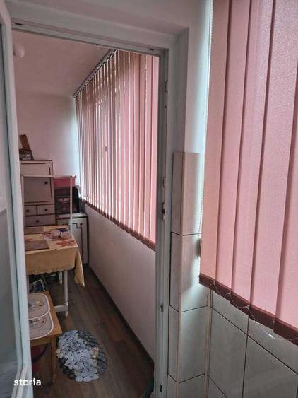 Apartament cu 2 camere în Micro 4