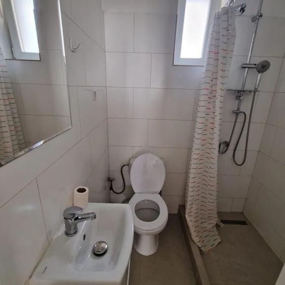 Garsonieră decomandată, mobilată în Ultracentral