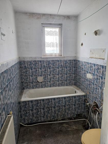 Apartament cu 2 camere semidecomandat în Fălticeni