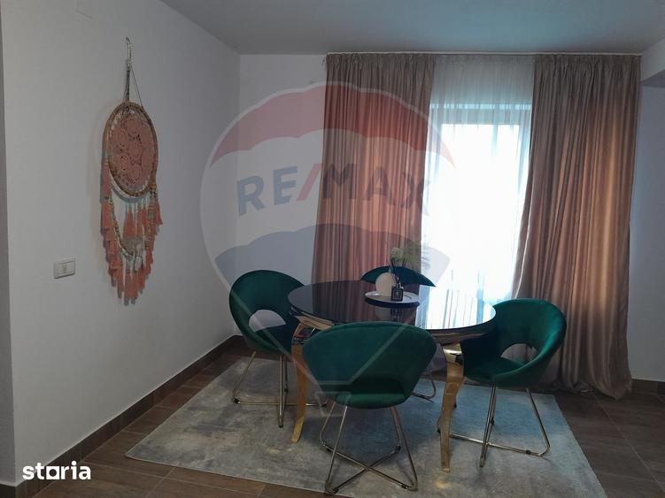 Casă cu 4 camere cu Teren 2500 Mp în Corbeni