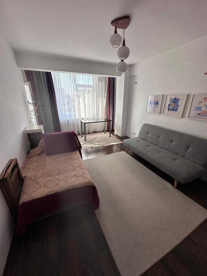 Apartament cu 2 camere decomandat în Exterior Vest