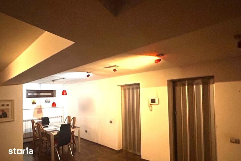 Casă cu 5 camere cu Teren 500 Mp în Sud