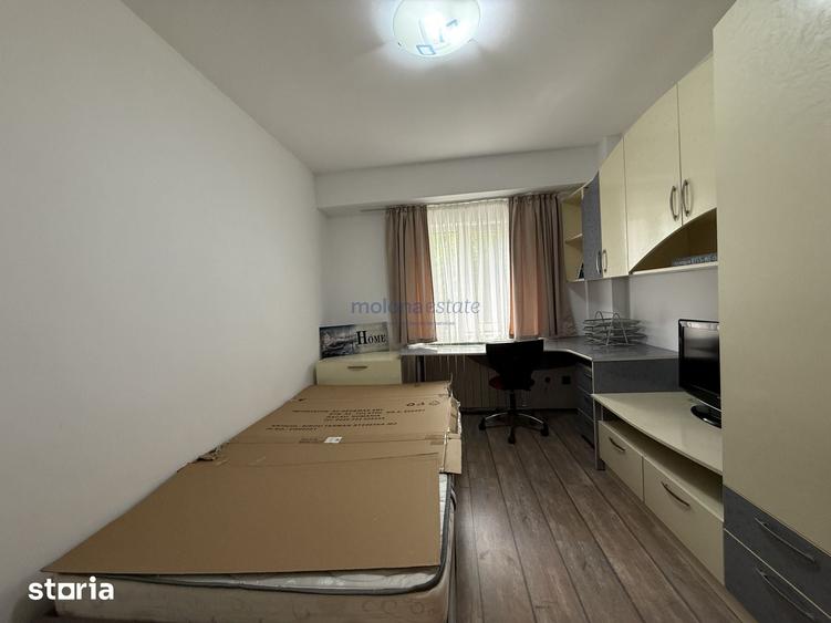Apartament cu 4 camere în Gheorgheni