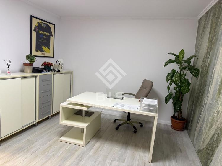 Casă individuală cu 4 camere cu Canalizare în Central