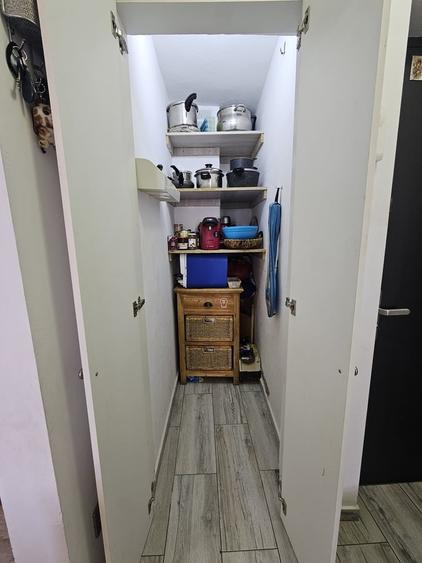 Apartament cu 2 camere semidecomandat în Olteniței