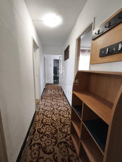 Apartament cu 3 camere decomandat în Decebal