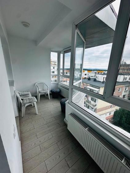 Apartament cu 3 camere decomandat în Ultracentral