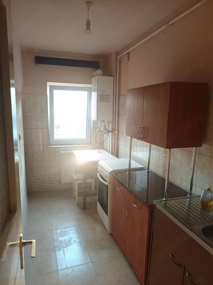 Garsonieră decomandată în Exterior Vest