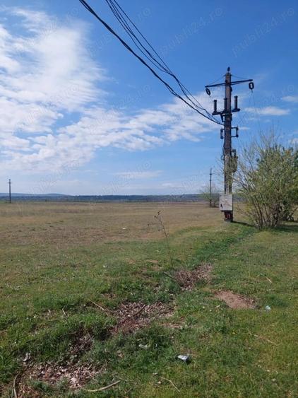 Teren de 2540 mp, în Șimian